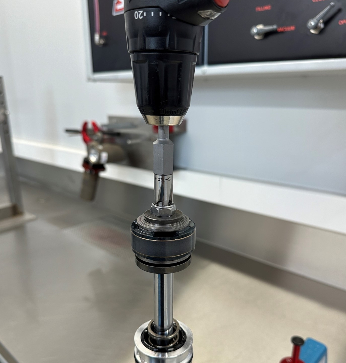 S-Tech - Milling cutter for damping rods - Bild 2