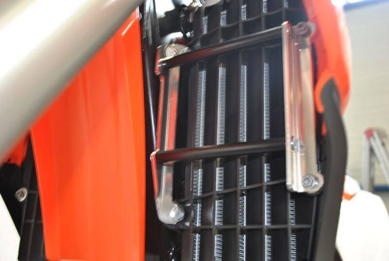 AXP Racing - Radiator Brace Hva Tc/Fc 18 - Bild 2